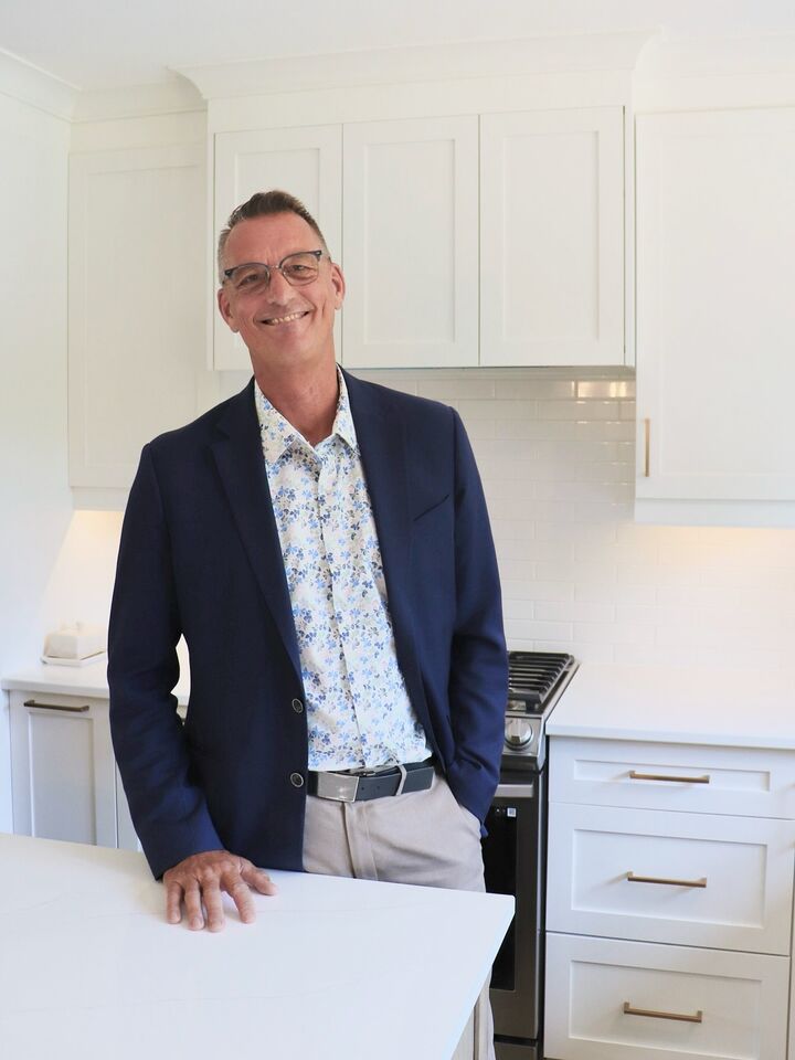 John vanKlaveren,  in Sarnia, Coldwell Banker Southwest Realty, Brokerage