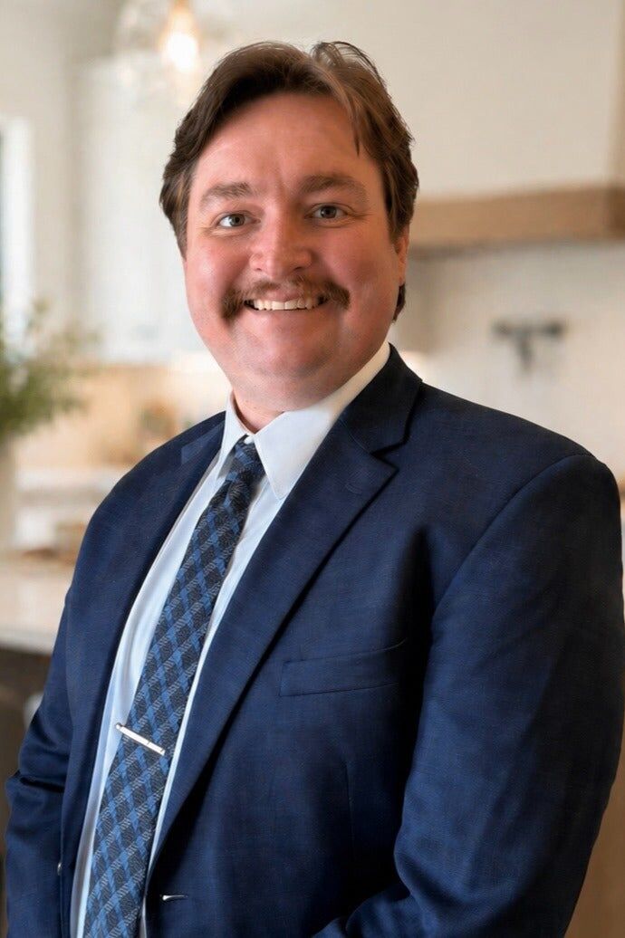Grant Ringler,  in East Lansing, Professionals