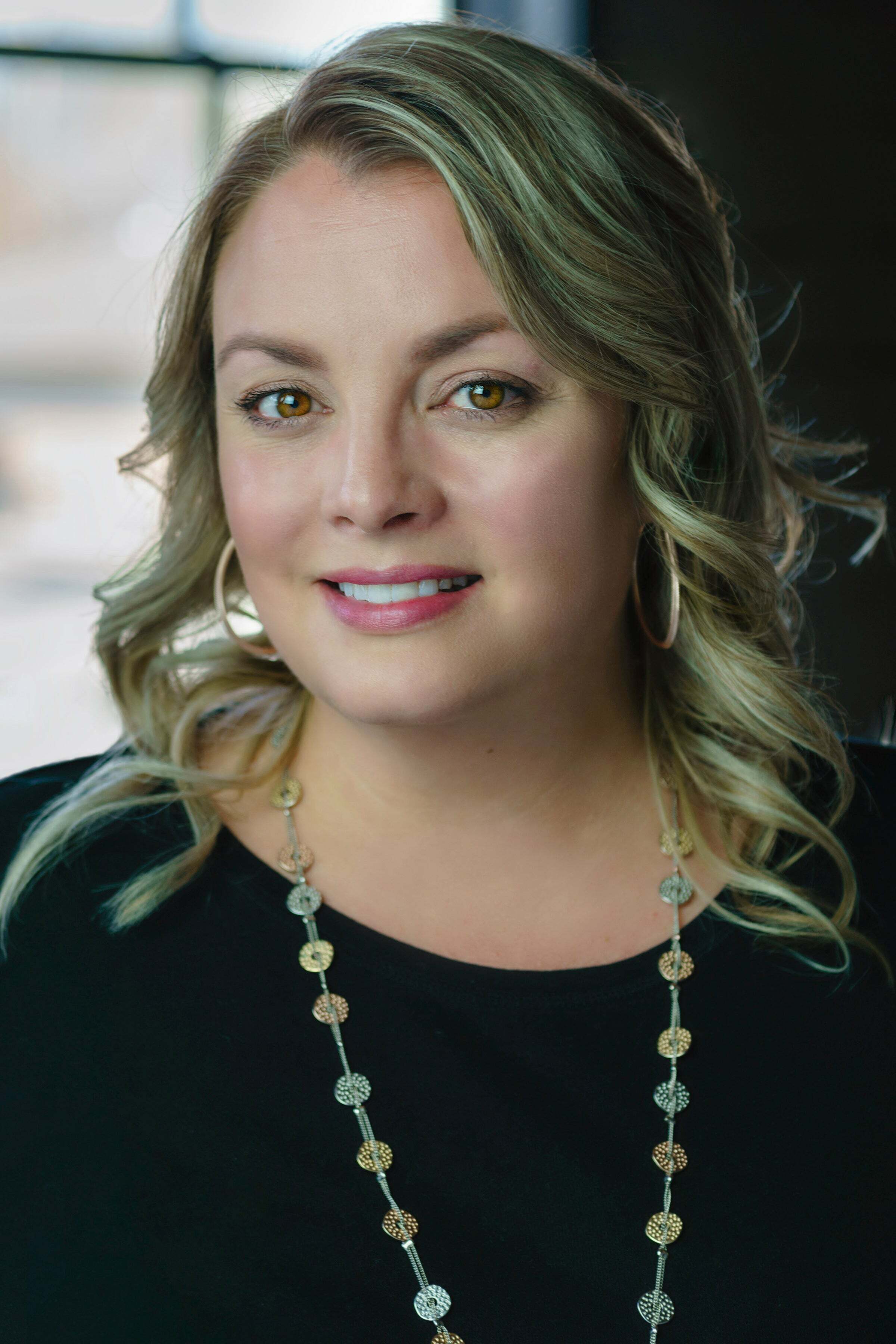 Tressy Brown, Real Estate Salesperson in Beloit, Affiliated