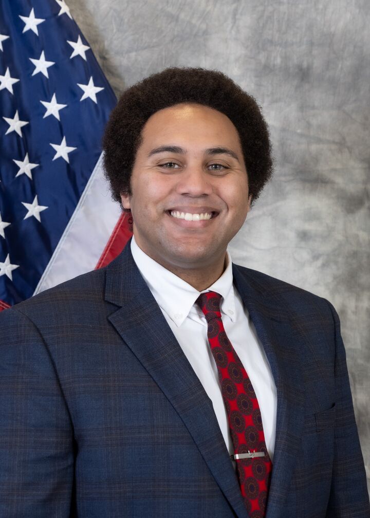 Nathaniel Burns, Real Estate Broker in Oak Harbor, North Homes Realty