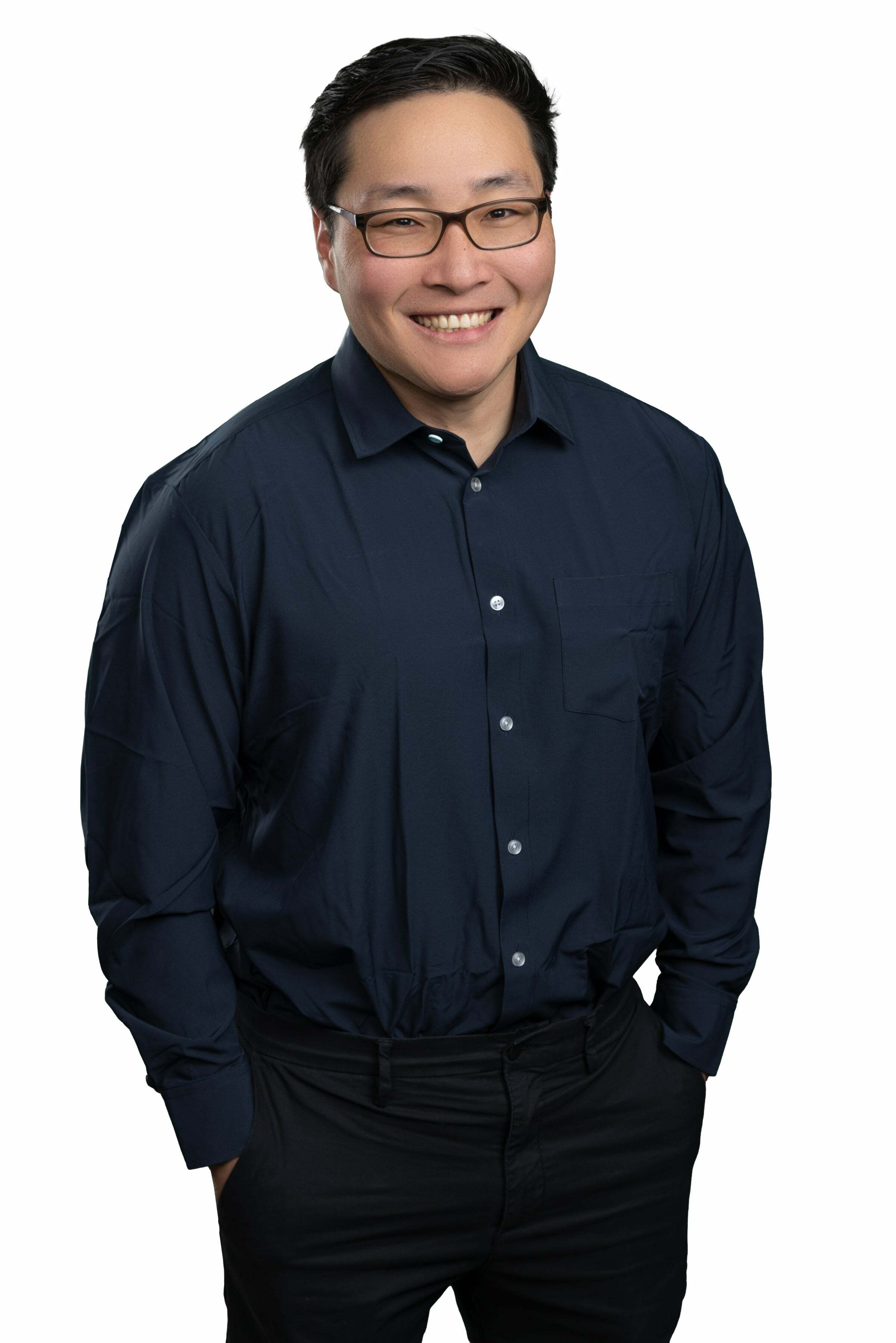 Raymond Yang, Real Estate Salesperson in Menifee, Associated Brokers Realty