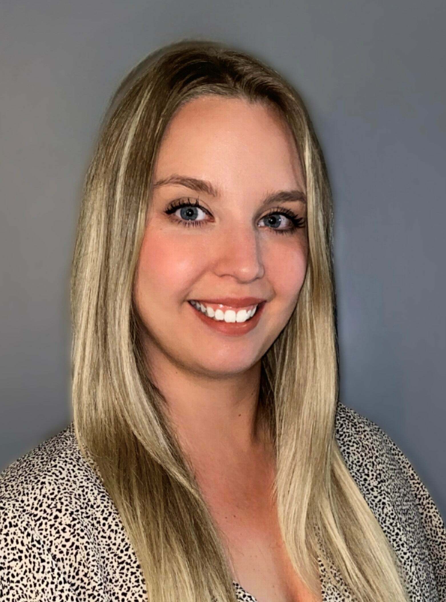 ShaiAnne Clemens,  in Lapeer, Professionals