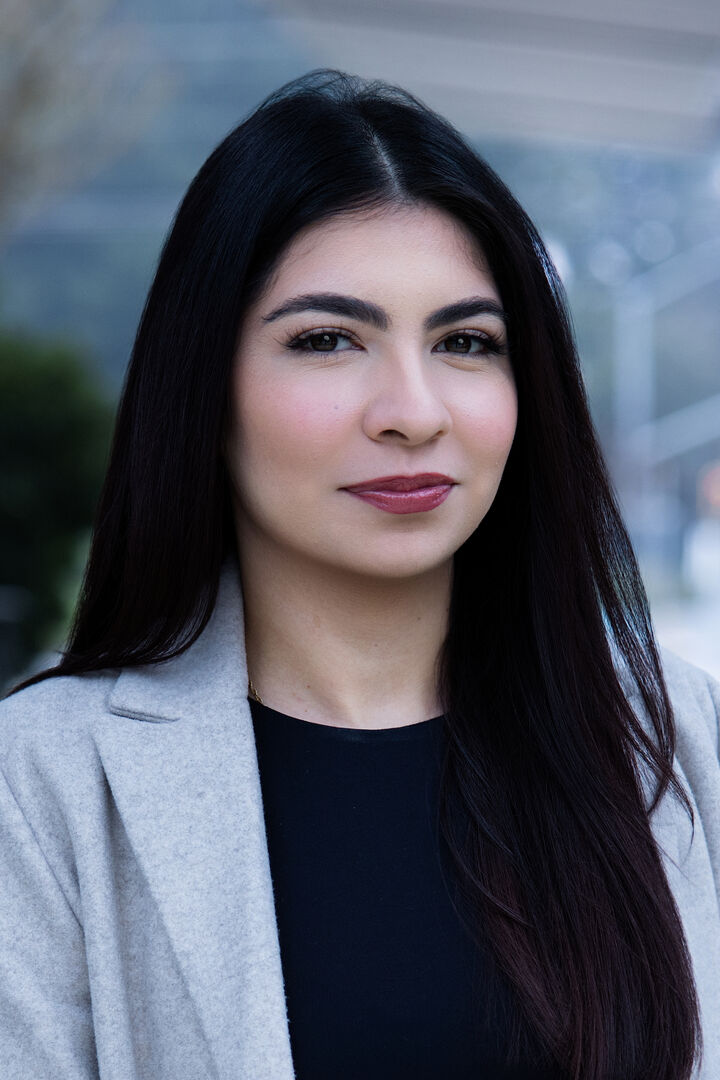 Dayanara Millan, REALTOR® in Elk Grove, Windermere