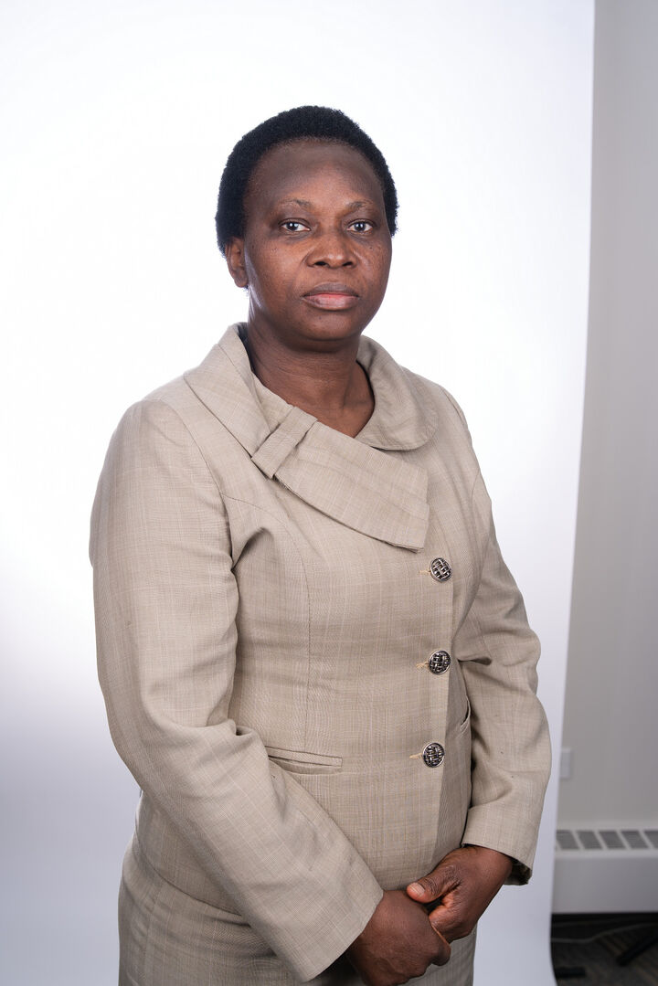 Dupe Ige,  in Winnipeg, Coldwell Banker Elite Realty