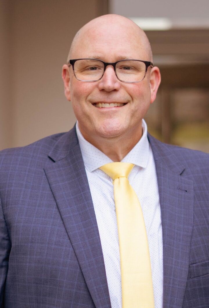 James Scheer, Real Estate Broker in Kennewick, Tomlinson