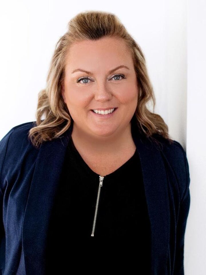 Karen Hansen,  in Barrie, Coldwell Banker The Real Estate Centre, Brokerage