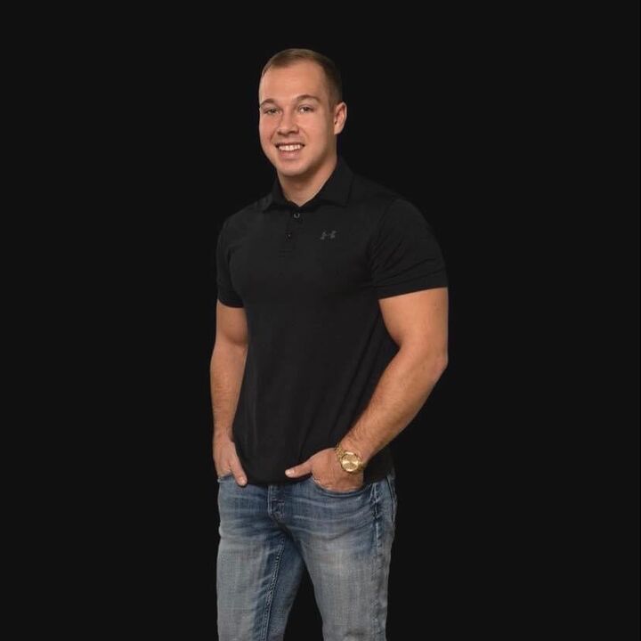Chase Lipke, Real Estate Broker in Olympia, Van Dorm Realty