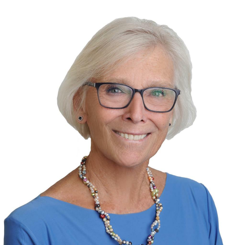 Lisa C Schneider, Realtor® in La Quinta, HK Lane Palm Desert 