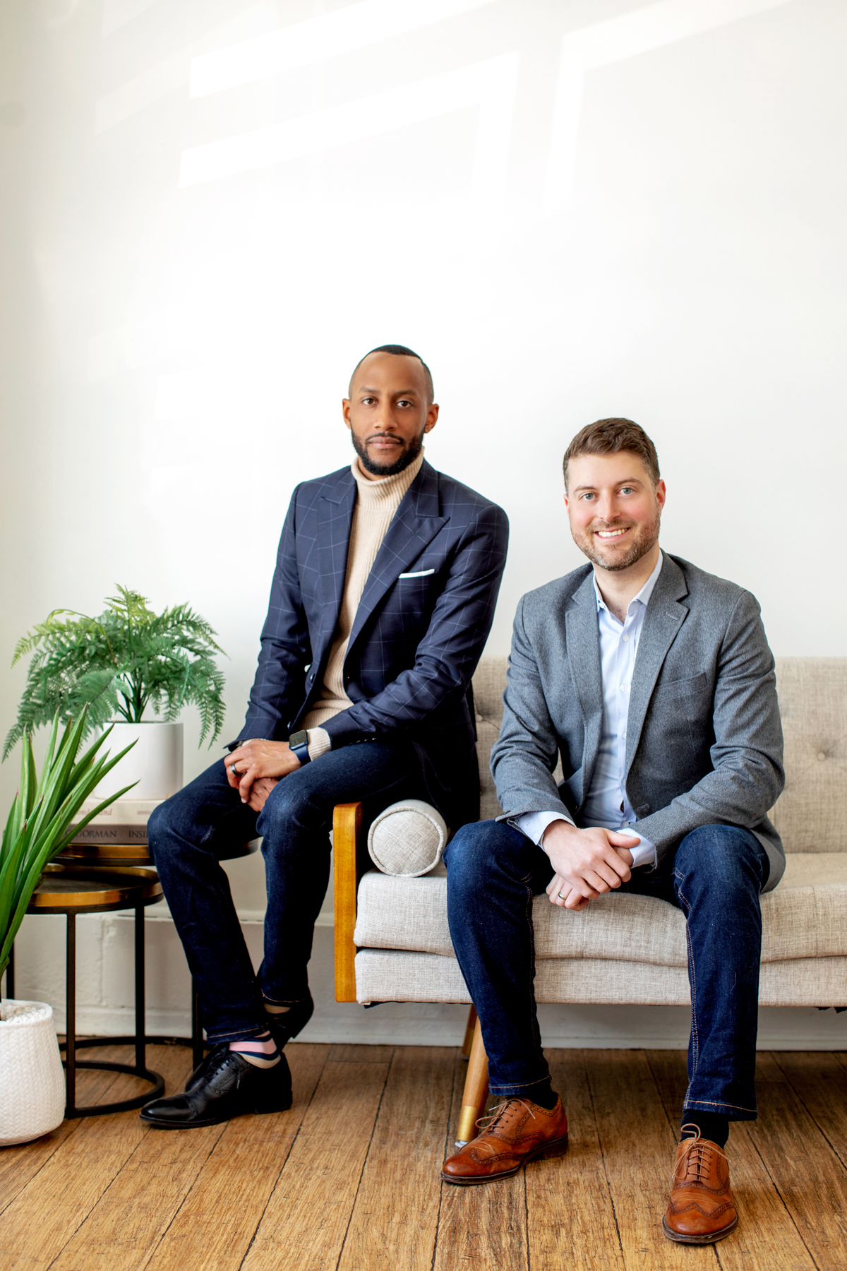 Frank and Irvine Real Estate Team, TEAM in Collingwood, CENTURY 21 Canada
