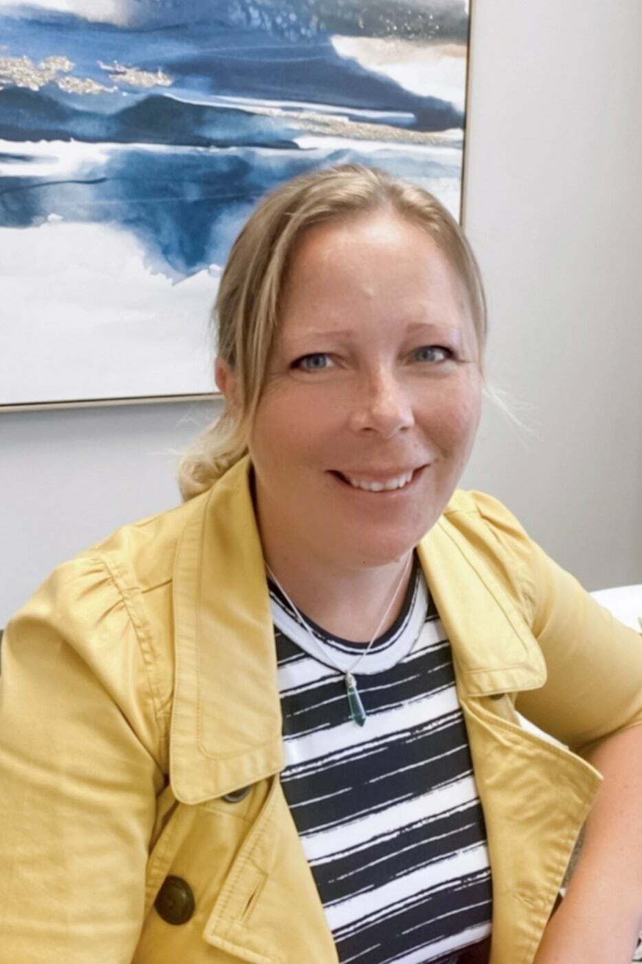 Carrie Peters, Sales Associate in East Lansing, Professionals