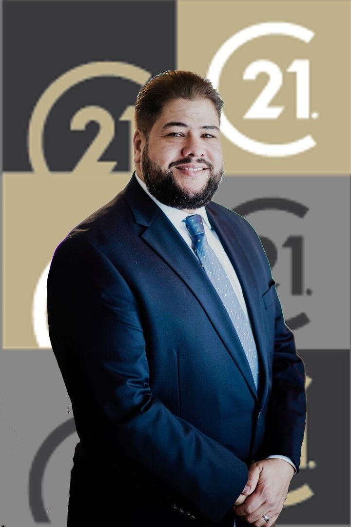 Ramon Martinez, Real Estate Salesperson in Lyndhurst, Venture Real Estate