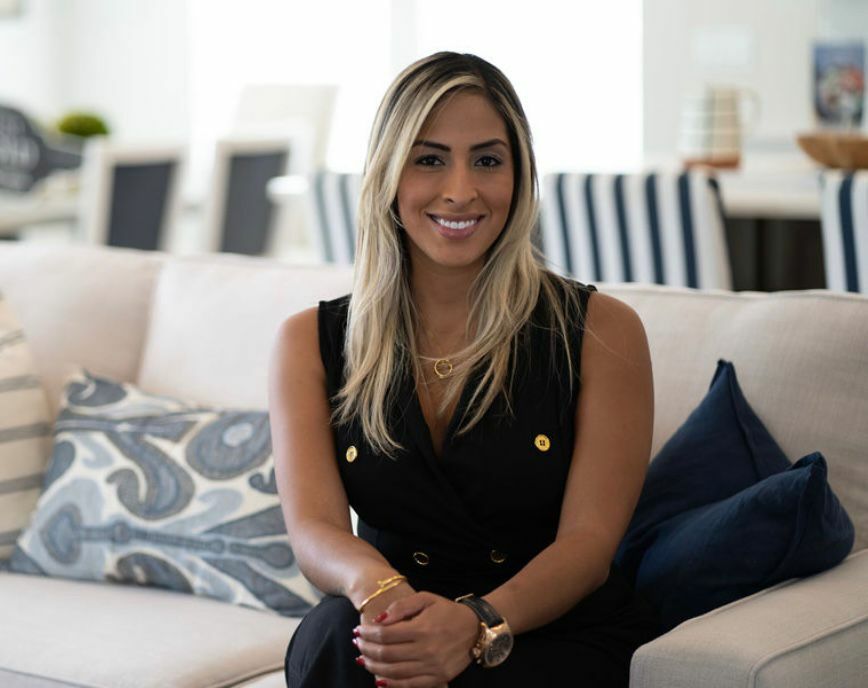 Yesica Fernandez, Real Estate Salesperson in Jacksonville, Lifestyles Realty