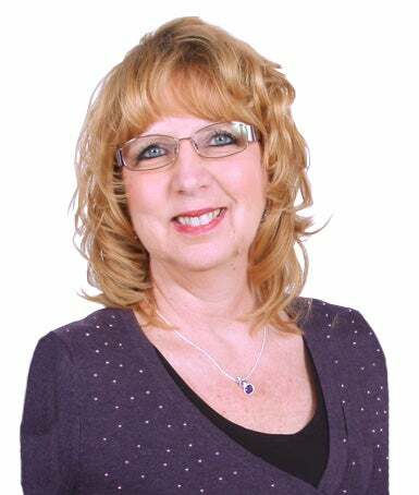 Theresa Rowe, Real Estate Salesperson in Three Rivers, Affiliated