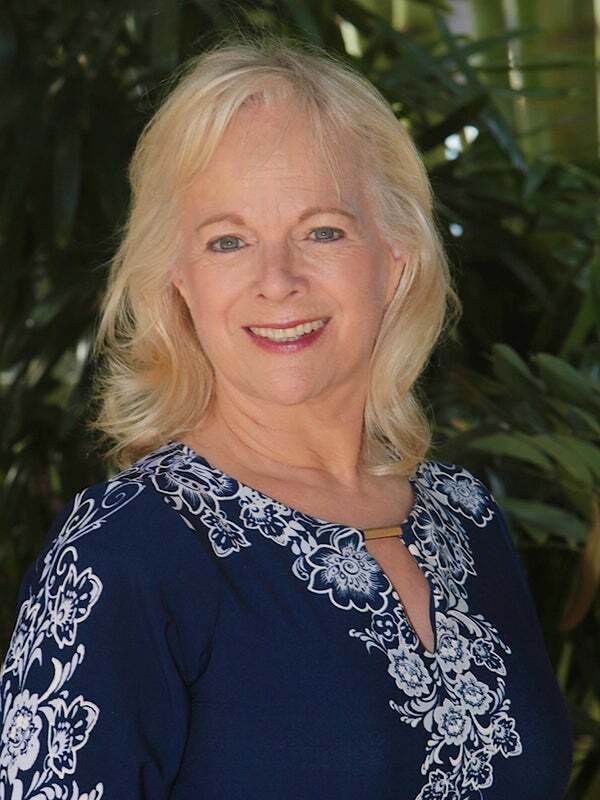 Caroline Parobek, Real Estate Salesperson in Honolulu, Pacific Properties