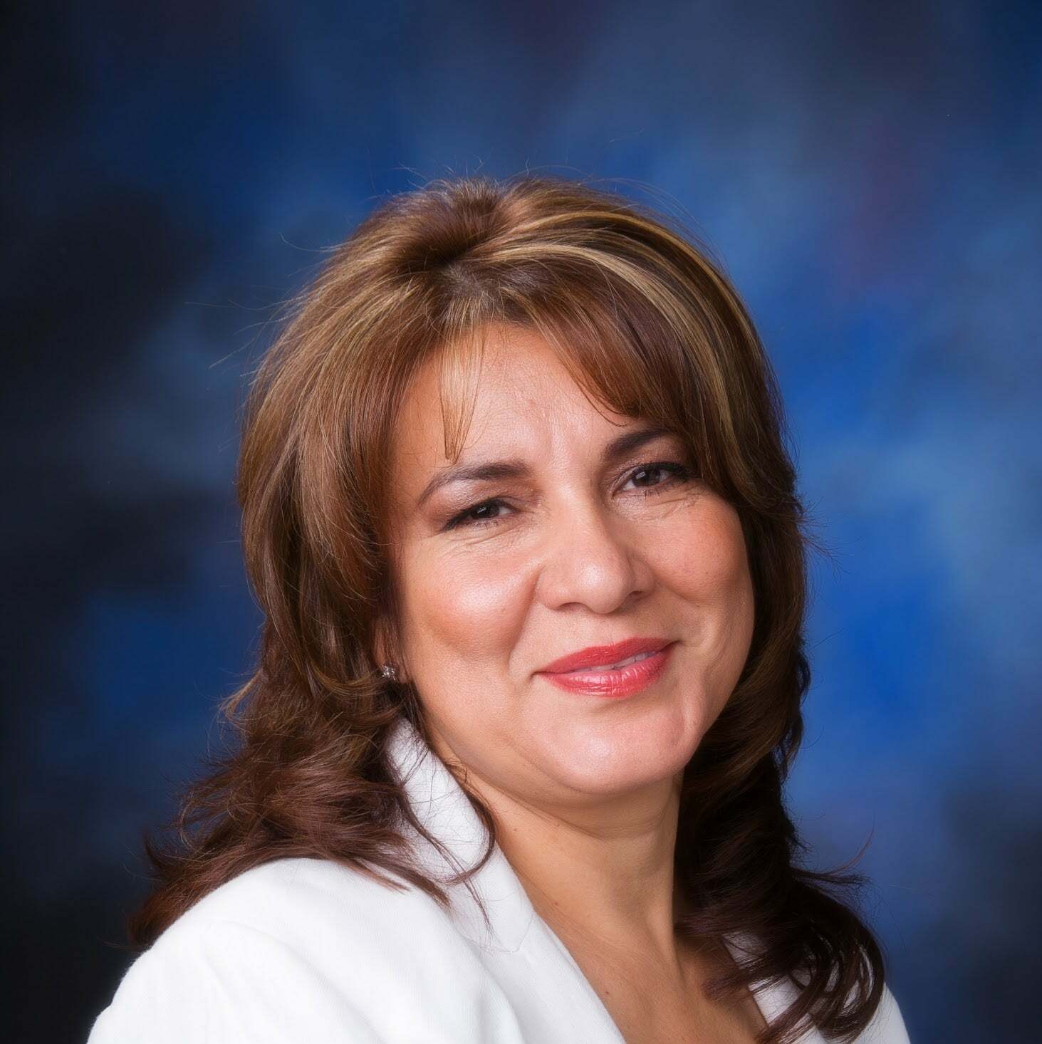 Maria Albert, Real Estate Salesperson in Porterville, Jordan-Link