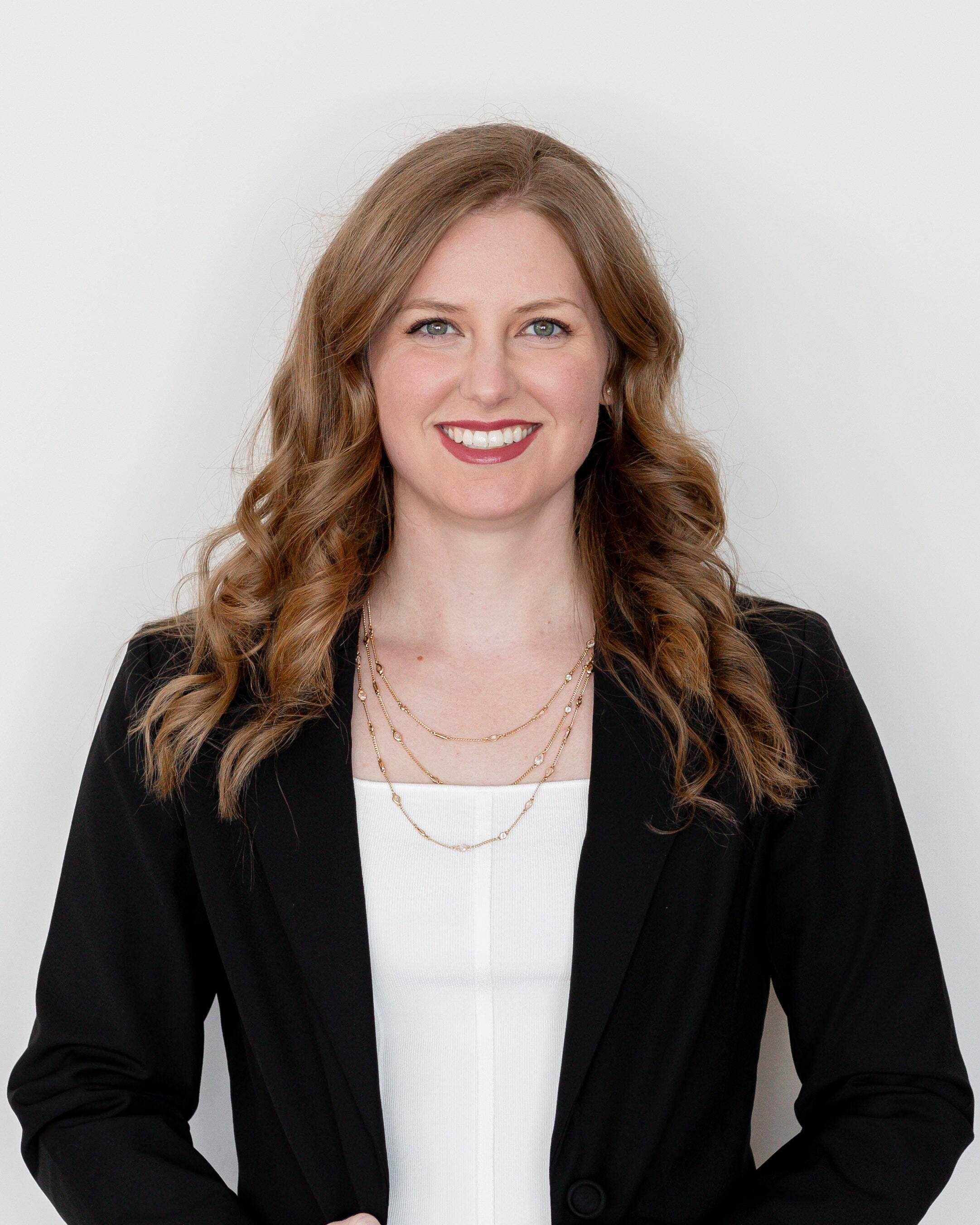 Cece Davis, Real Estate Broker in Zionsville, Scheetz
