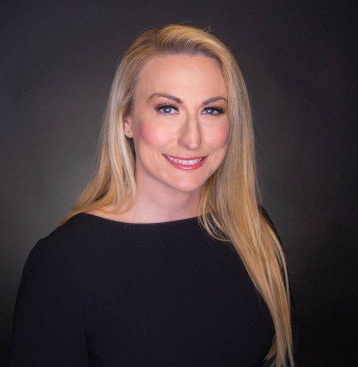 Tavia Ames, Real Estate Salesperson in Lakewood Ranch, Atchley Properties