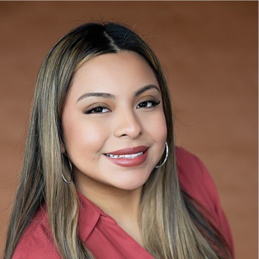 Lesly Lopez,  in Fremont, The Good Life Group