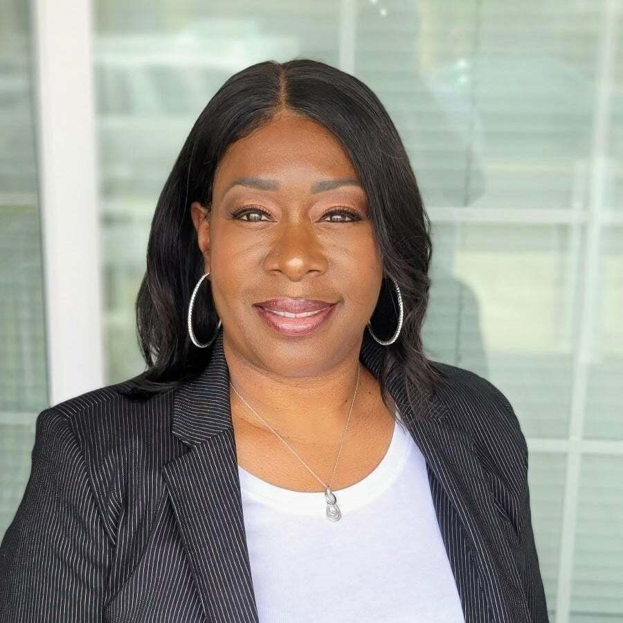 Shelina Bohanon, Real Estate Salesperson in Oakland, Icon Properties