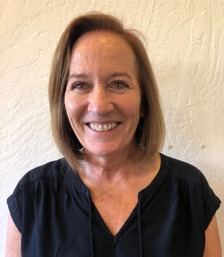 Mary Stansell, Real Estate Broker in Gold Beach, Agate Realty