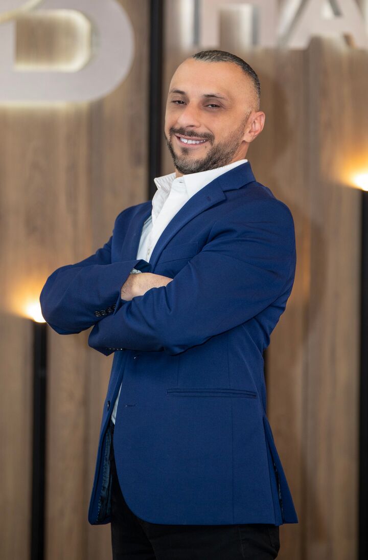 Aram Allen Kodzhavakyan, Real Estate Salesperson in Glendale, Hallmark Realty