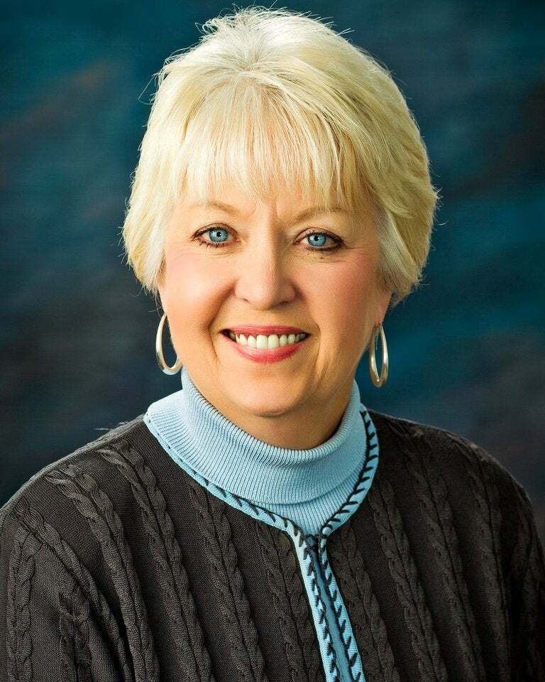 Carol Kloac, Real Estate Salesperson in Saltillo, Southern Real Estate