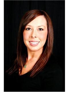 Erin Perschbacher, Real Estate Salesperson in Oklahoma City, ERA Courtyard Real Estate