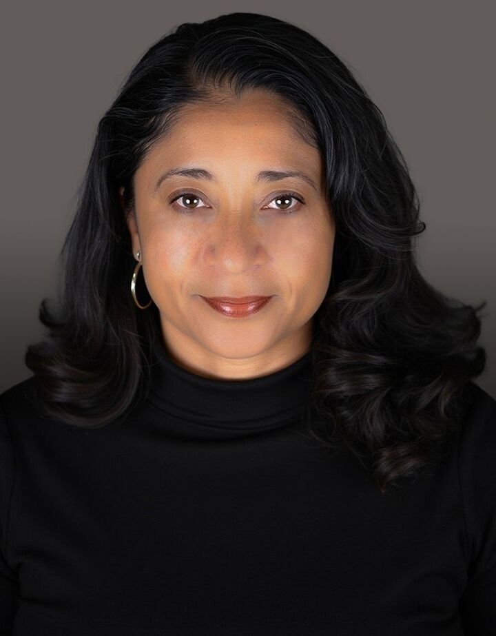 Shante Brown, Real Estate Salesperson in Virginia Beach, Premier