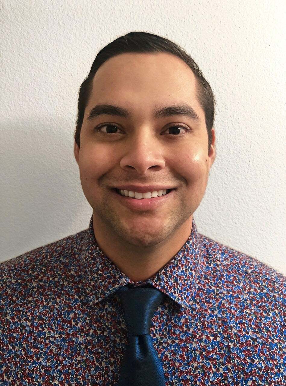 Lazaro Smith, Real Estate Salesperson in Lynnwood, North Homes Realty