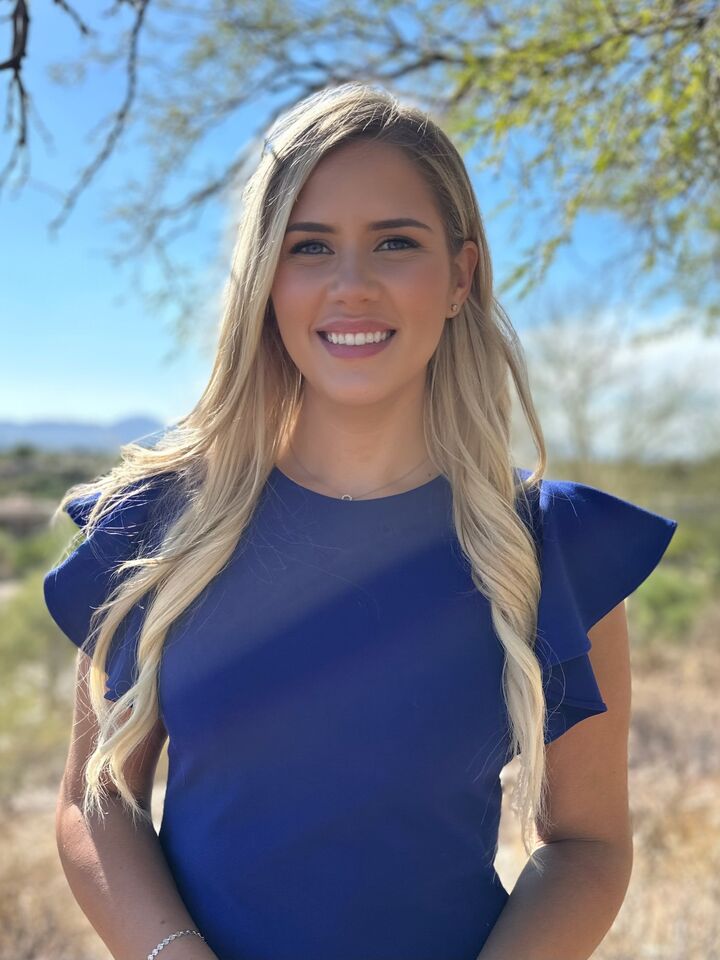 Megan  Jones ,  in Seattle, Windermere