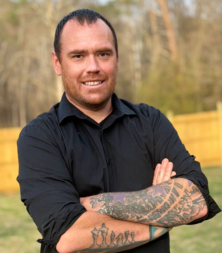 Derek Salamanca, Real Estate Salesperson in Dayton, Pryor Realty, Inc.