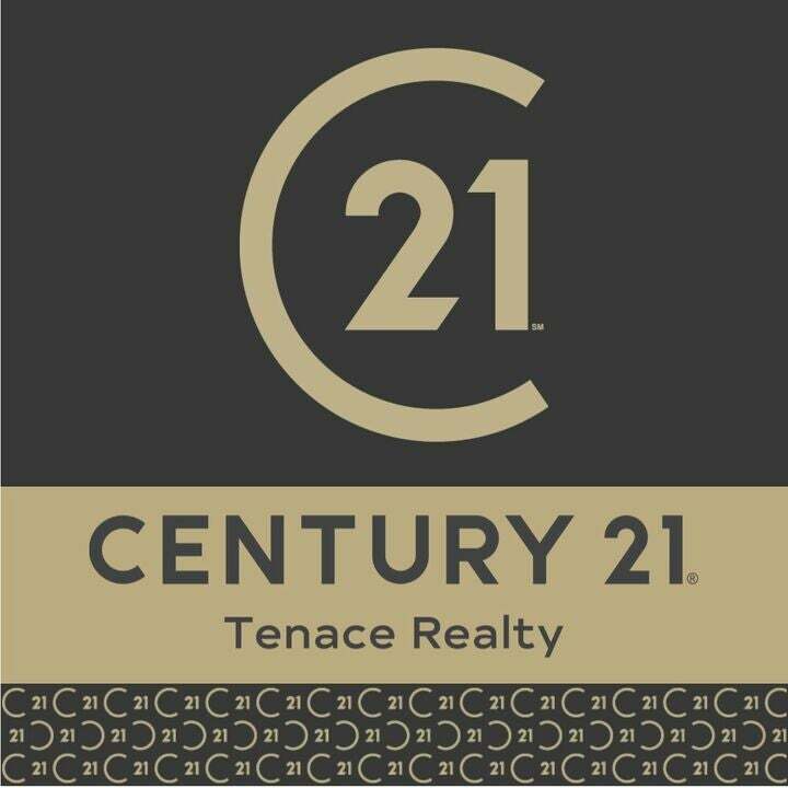 Ximena Montenegro, Real Estate Salesperson in Coral Springs, Tenace Realty