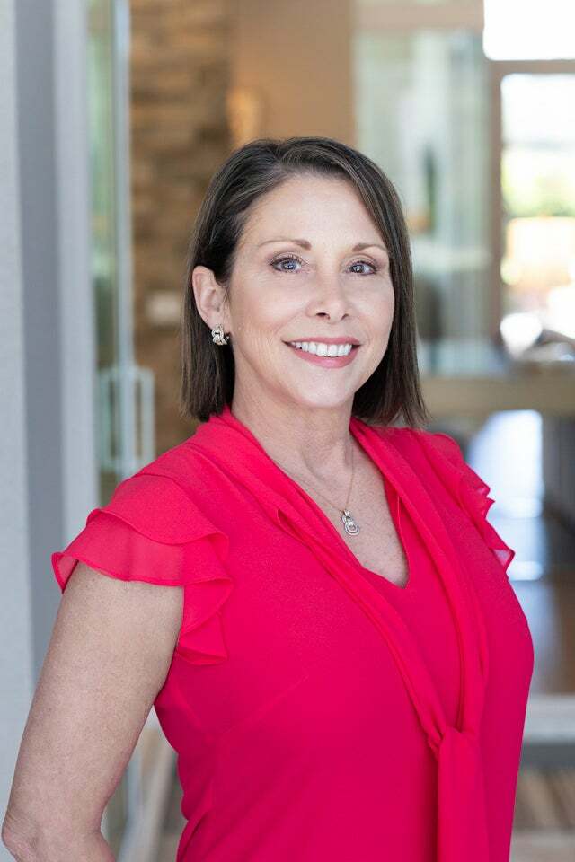 Brenda Banks,  in Gainesville, Thomas Group