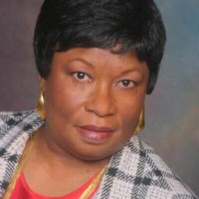 Lula Flowers, Real Estate Salesperson in Berkeley, Masters