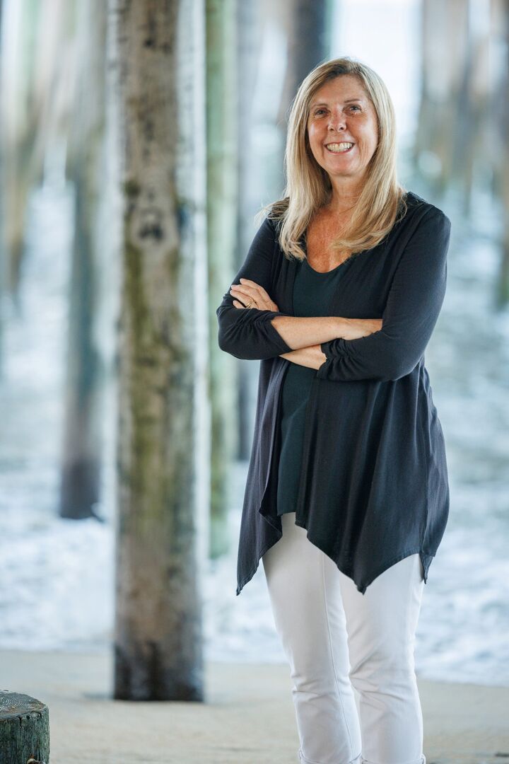 Debbie Shealey, Sales Associate in Kitty Hawk, Seaside Realty