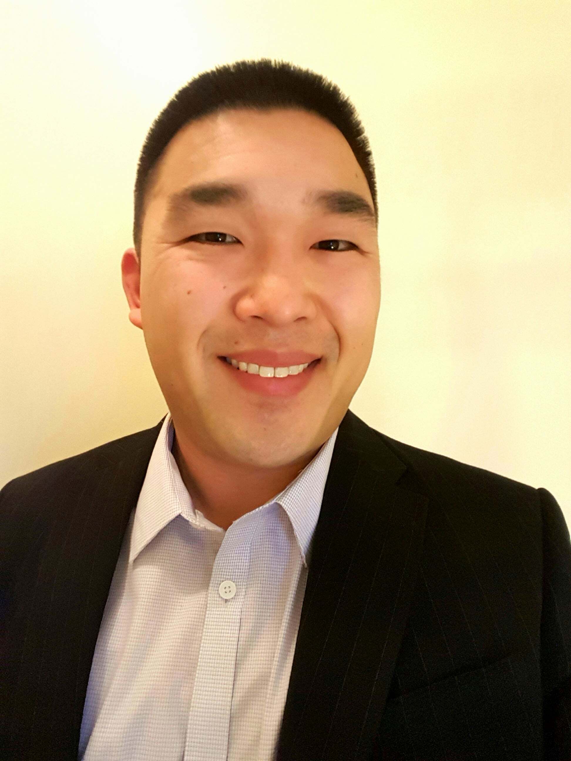 Bryan Bolk, Associate Real Estate Broker in Waukegan, Circle