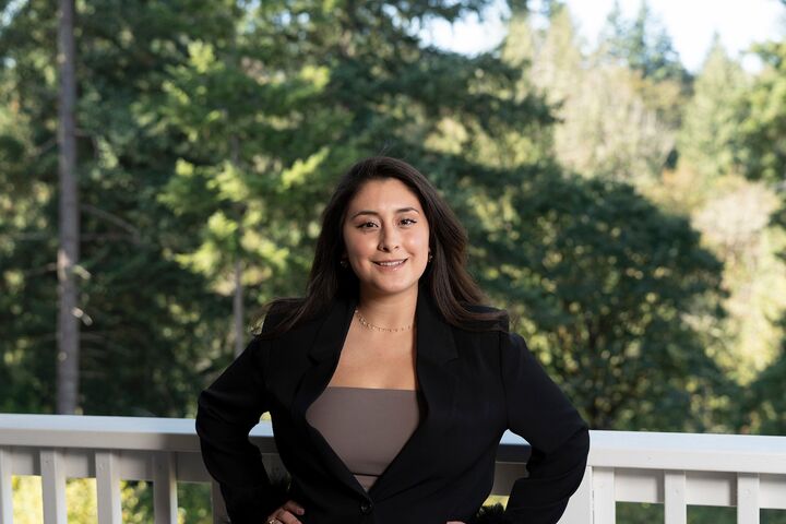 Monique Escobedo, Real Estate Salesperson in Clackamas, North Homes Realty