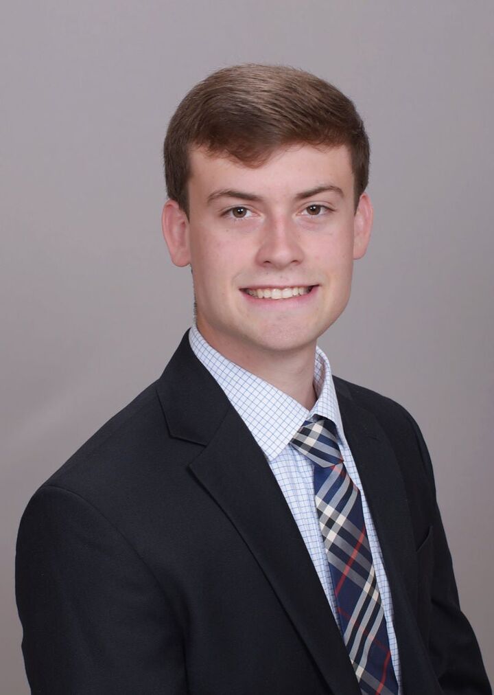 Rhett Parker, Real Estate Salesperson in Fredericksburg, Elite