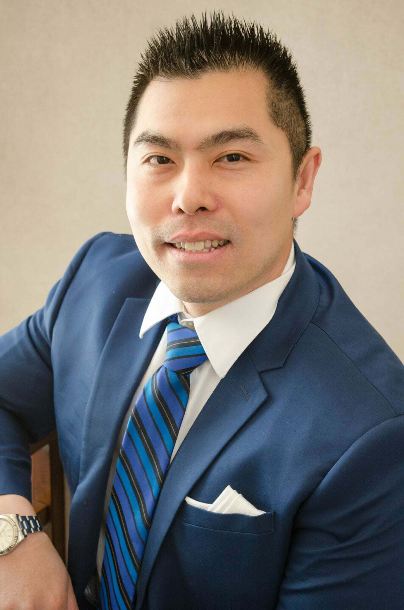 Phong Lam, Real Estate Salesperson in Philadelphia, Advantage Gold