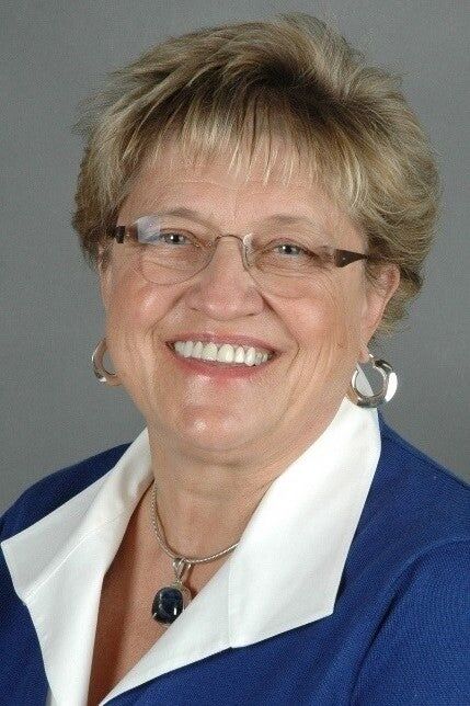 Karen Palmer, Real Estate Broker/Real Estate Salesperson in Saint Augustine, Premier Properties