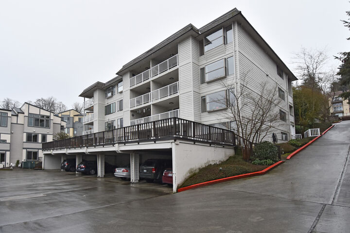 2930 76th Ave SE A302  Mercer Island WA 98040 photo