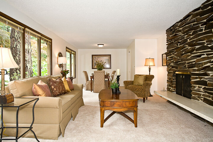 Property Photo: Living room 1425 NW 204th Place WA 98177