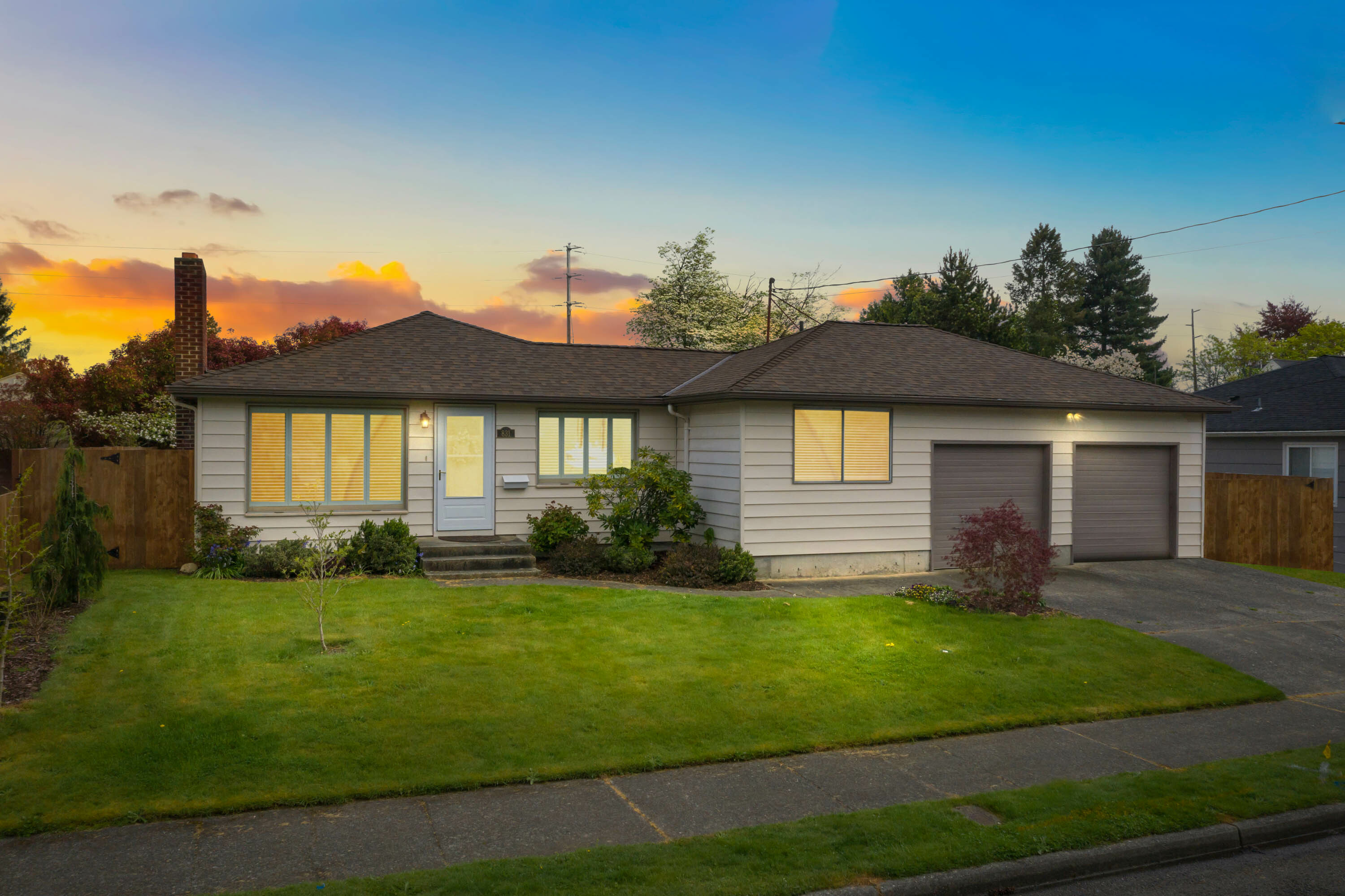 Property Photo:  831 S Madison St  WA 98405 