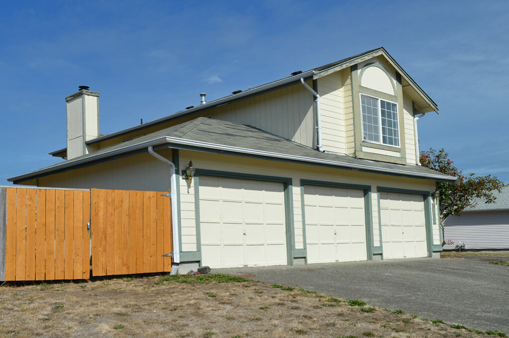 Property Photo: Exterior 4107 218th St E  WA 98387 