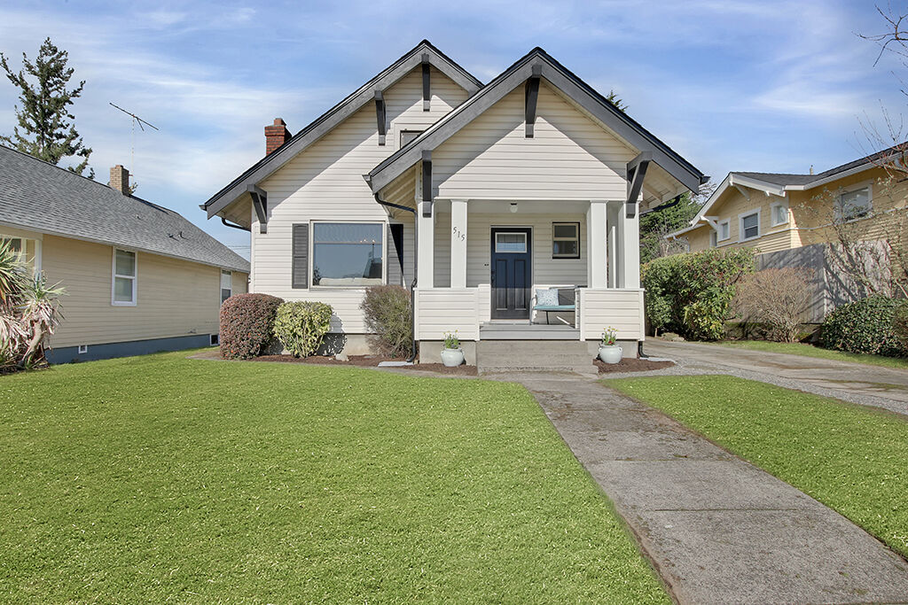 Property Photo: 515 S 49th St WA 98408