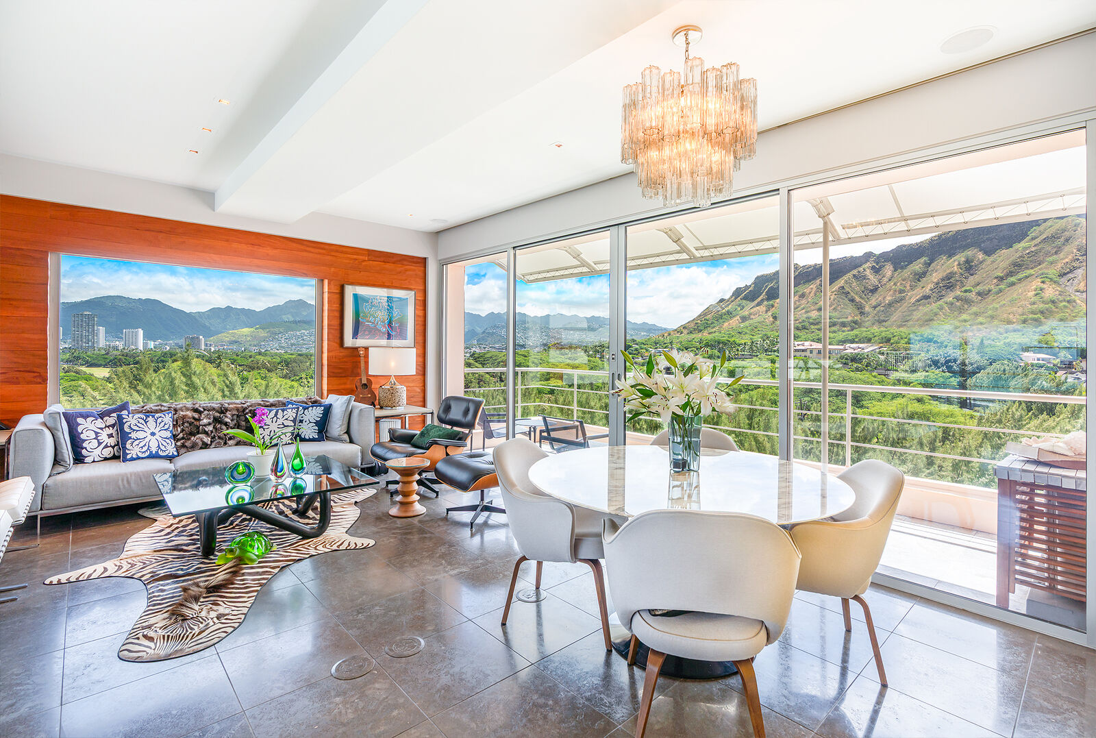 Property Photo: 2979 Kalakaua Avenue 904 HI 96815