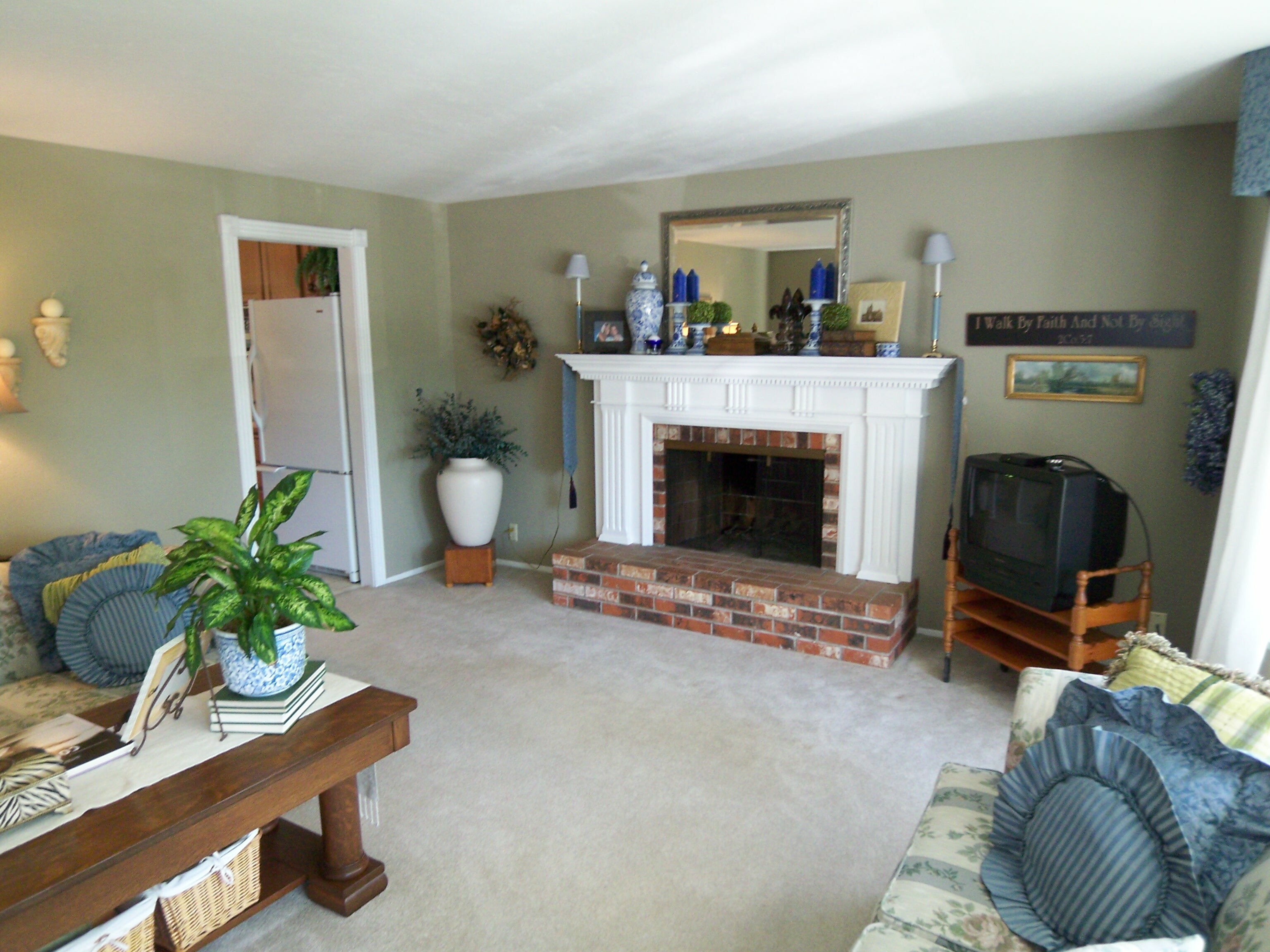 Property Photo: Living room 19915 2nd Ave NW  WA 98177 