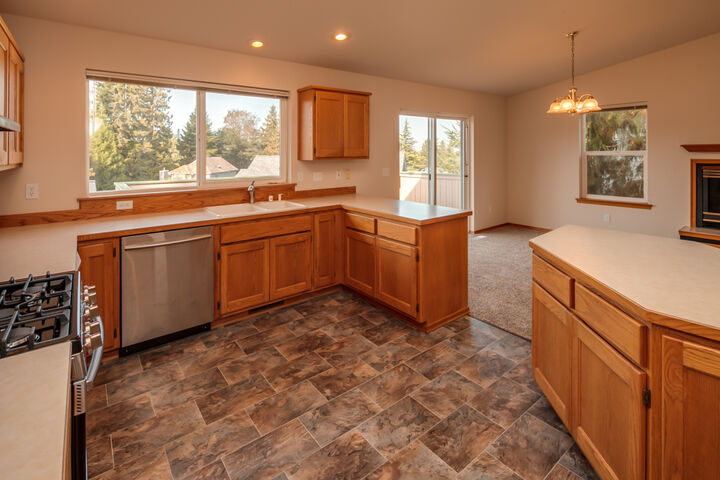 Property Photo: Large rambler with no stairs 2925 Alvarado  WA 98229 