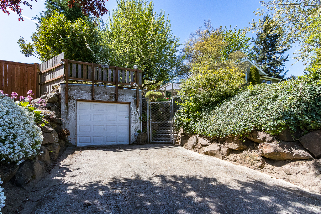 Property Photo: 10851 6th Ave South  10851 6th Ave S  WA 98168 