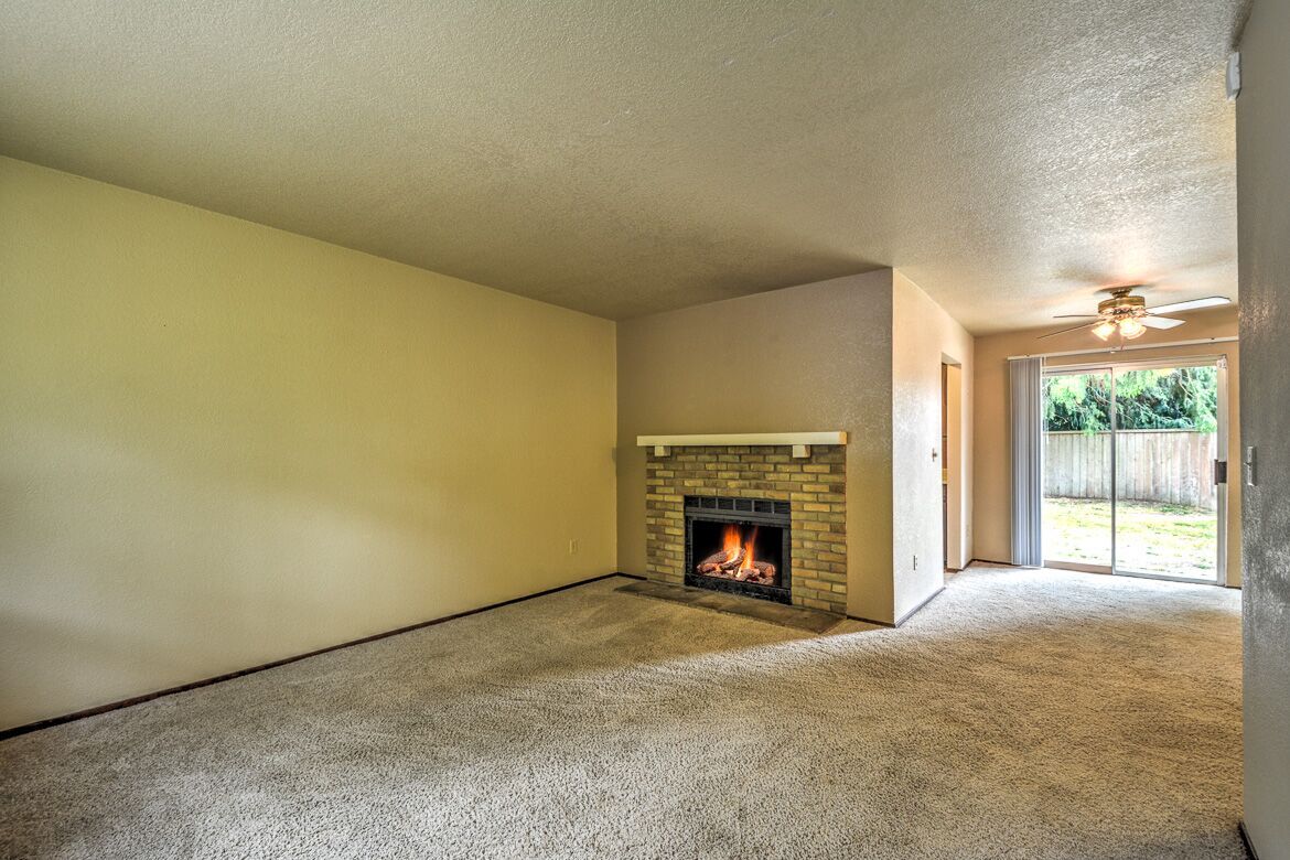 Property Photo: Living room 13228 46th Dr NE WA 98271